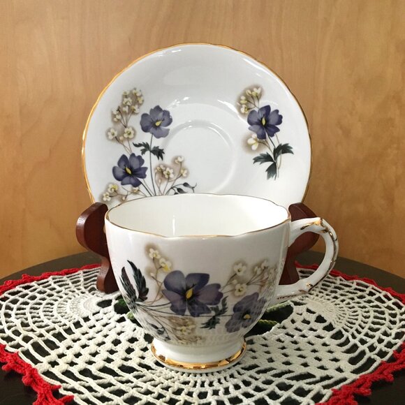 Delphine Purple Flower Bone China Teacup & Saucer Set - Picture 1 of 11